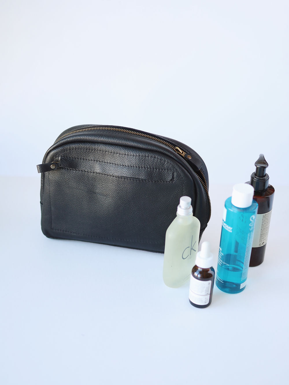 DOUGLAS Toiletry Bag - Black